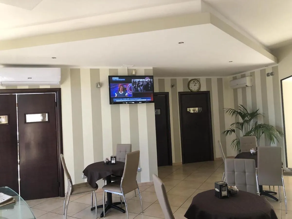 B&B Ramses Uta 0*,  Italien